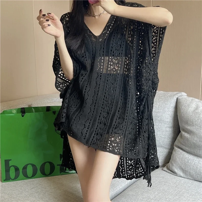 

Hollow Out Knitted Sweater for Women in Summer Early Spring Fishing Net ice Silk Sunscreen Cover Short Sleeved Shirt Lazy Top WF