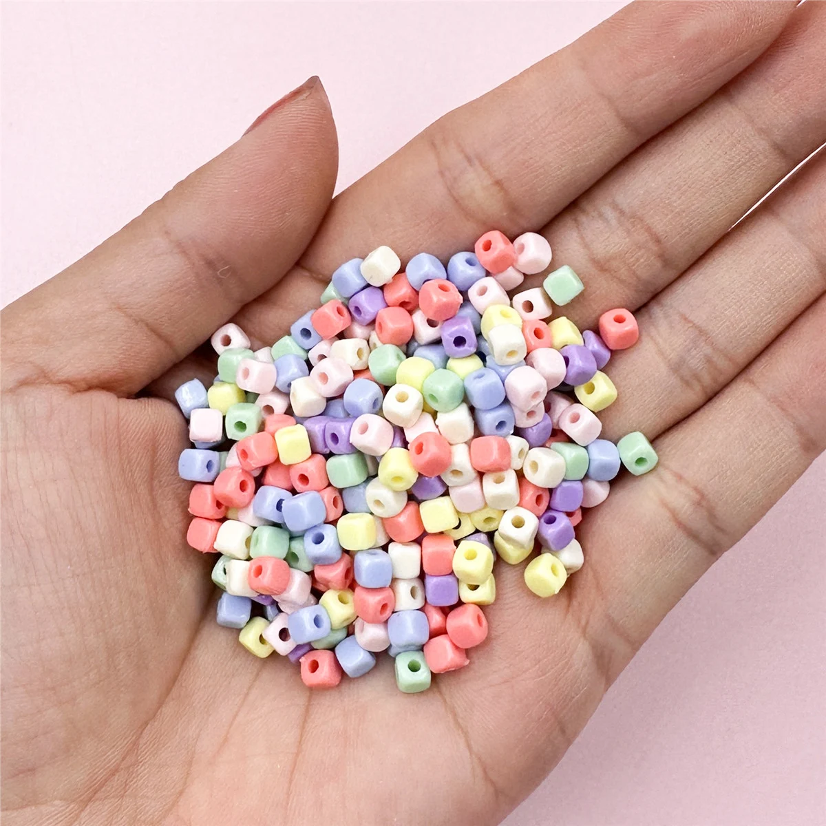 200Pcs 4mm Acrylic Solid Color Loose Mini Square Beads For DIY Bracelet Necklace Handmade Jewelry Beading Accessories