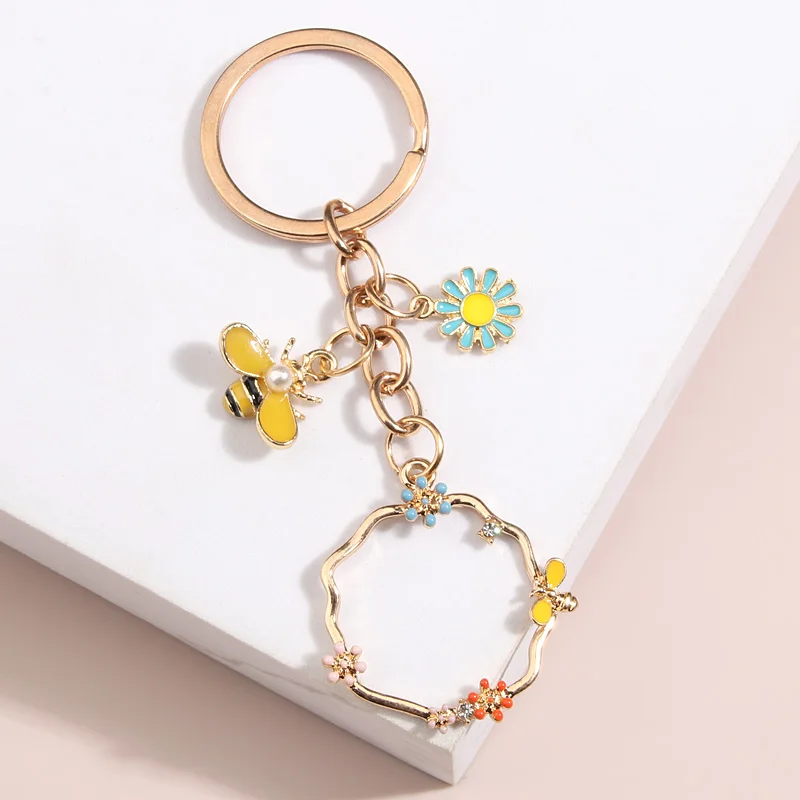 Cute Enamel Keychain Butterfly Sakura Flower Key Ring Garden Key Chains Friendship Gifts For Women Girls DIY Handmade Jewelry