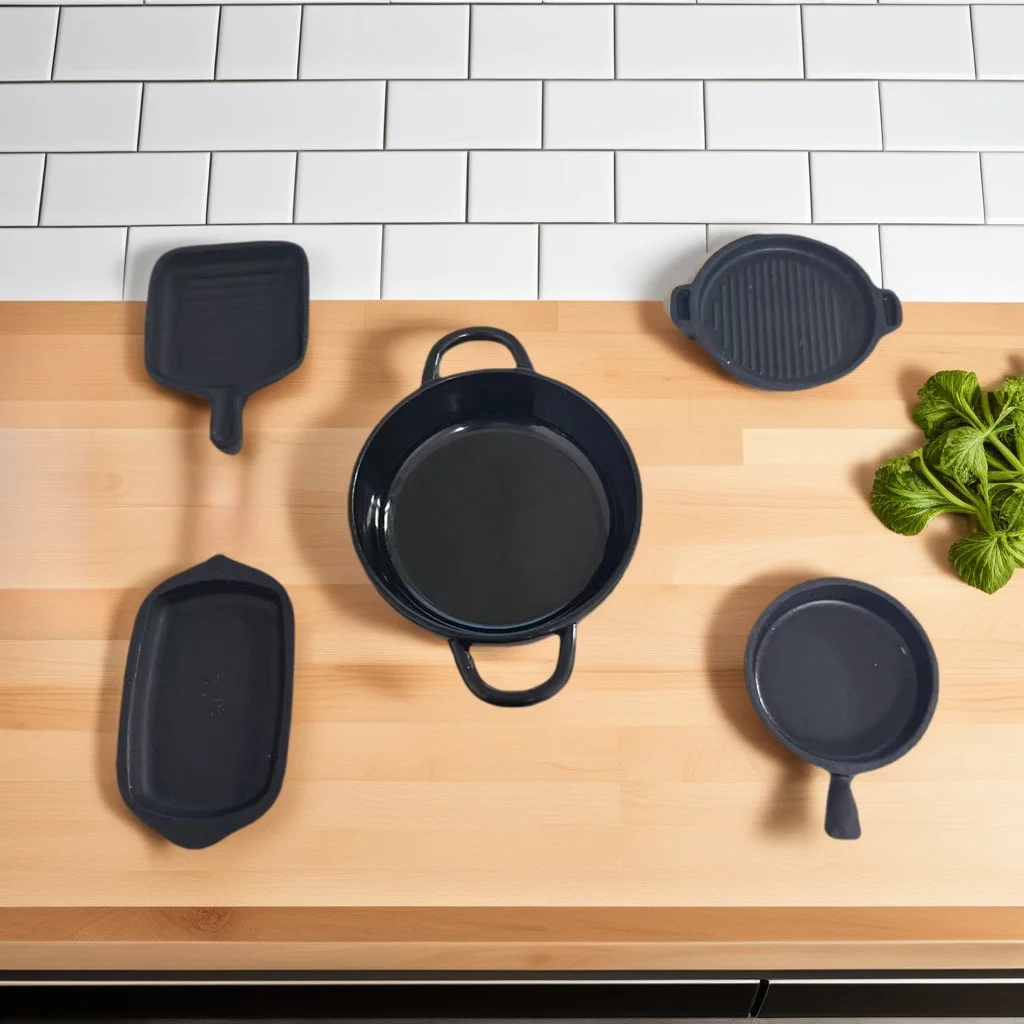 5Pcs Realistic Mini Kitchen Utensils Set, Durable Plastic Pot Grill Tableware, DIY Home Decoration Collectible Toy, Gift for Hob