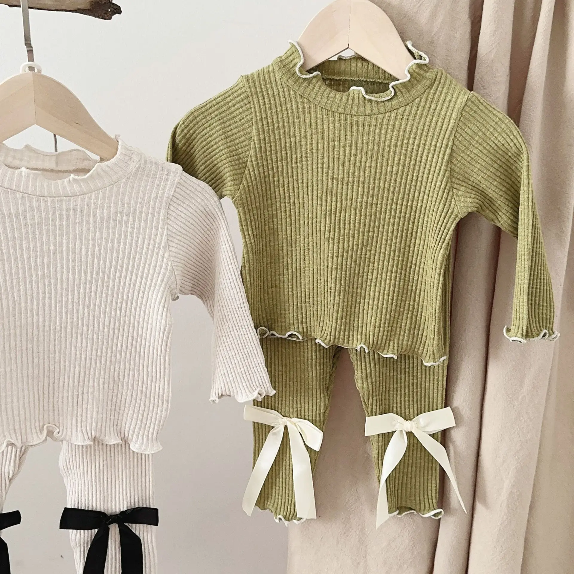 Neugeborene Baby Langarm Kleidung Set Kleinkind Mädchen solide gerippte Tops Schleife Leggings 2 stücke Anzug Kleinkind Casual Outfits 0-24m