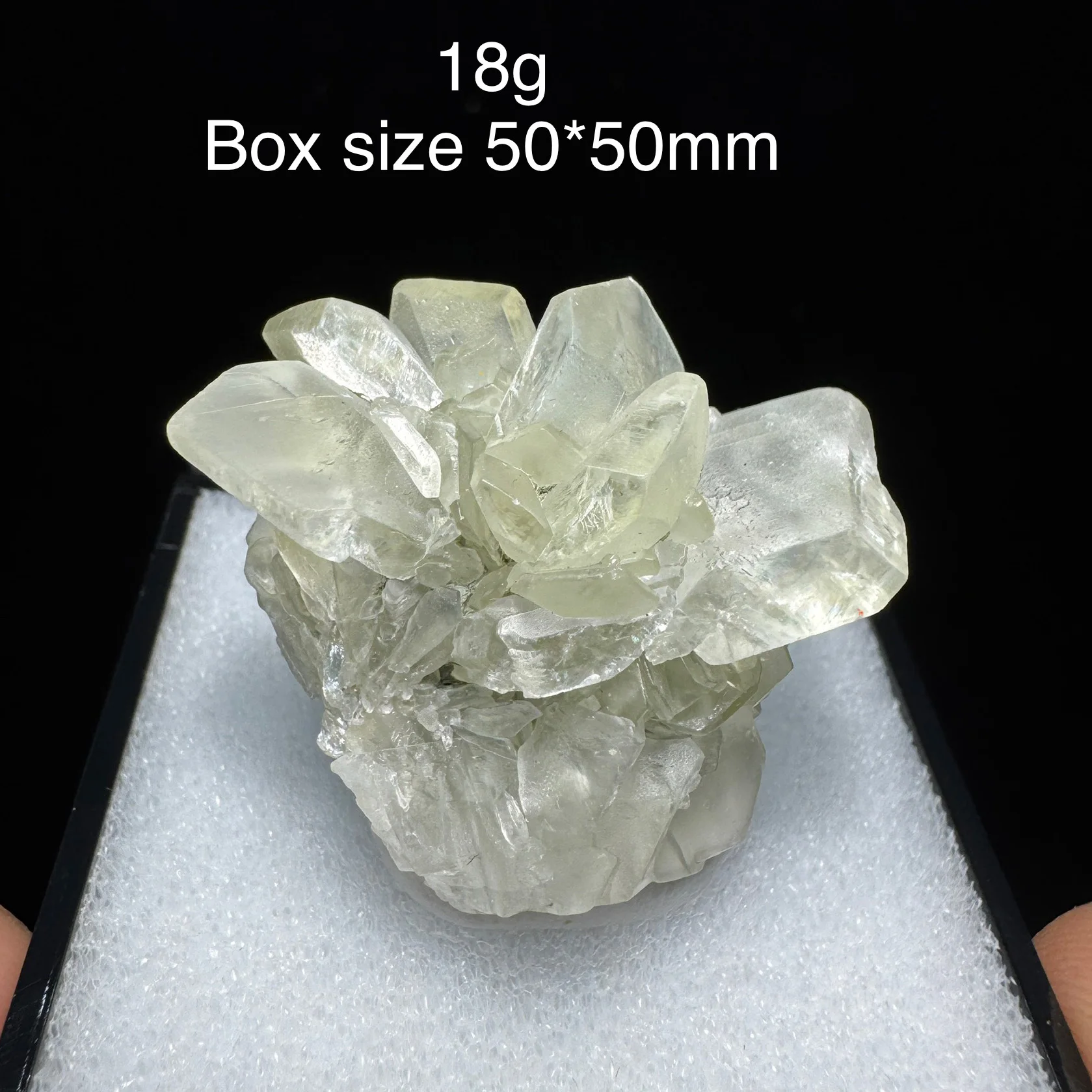 Natural Rose Flake Petal Calcite Mineral Specimen Healing Stone Home Decor Box Size 50X50mm Phosphorescence
