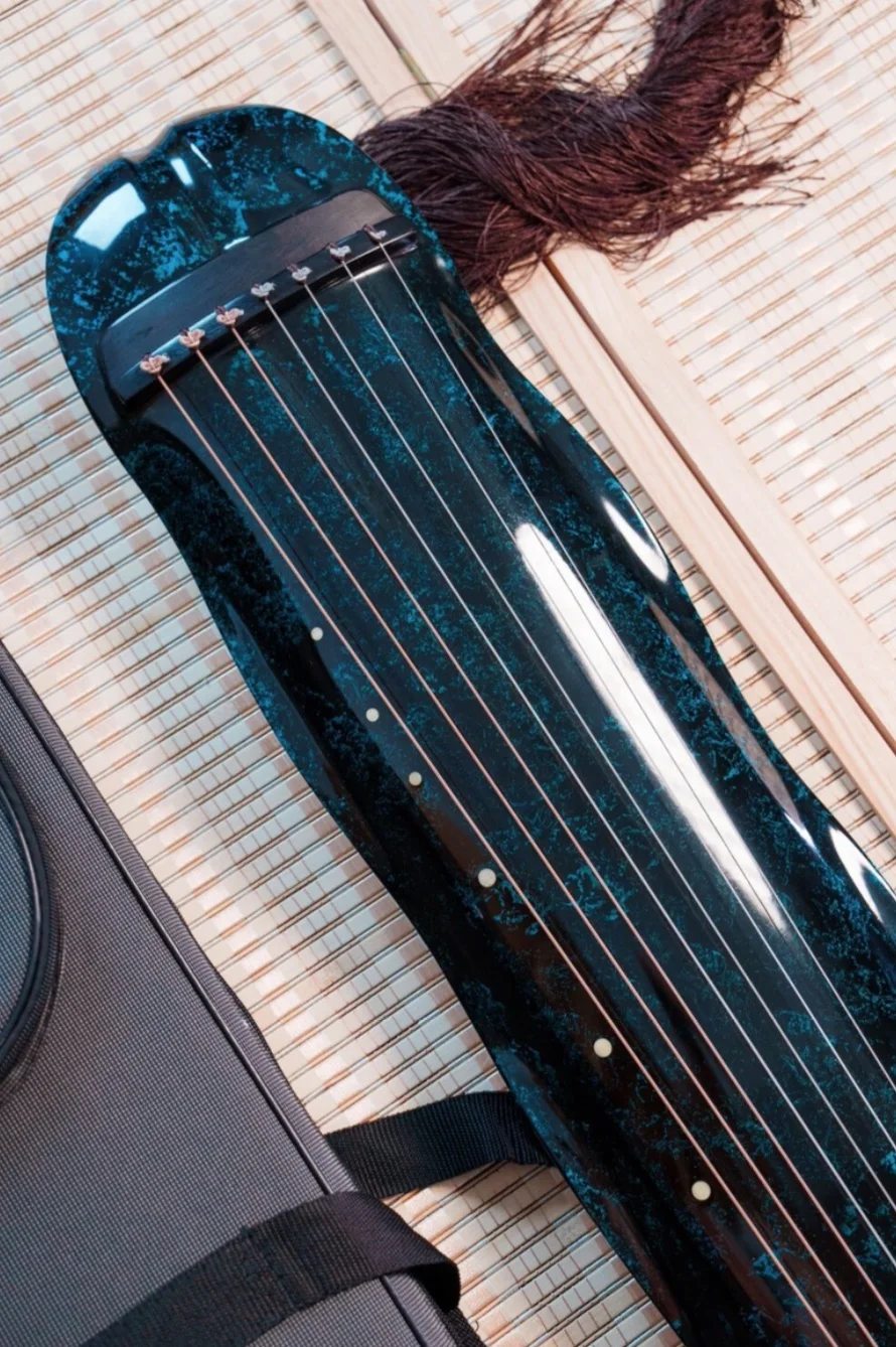 Jiaoye‑Style Guqin, Old Fir Wood Body, Fully Handmade, Traditional Chinese 7‑String Musical Instrument