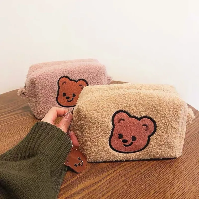 Sac de rangement de cosmétiques Kawaii Bear pour femmes, trousse de maquillage, trousse de lavage de rouge à lèvres, étuis à crayons mignons,