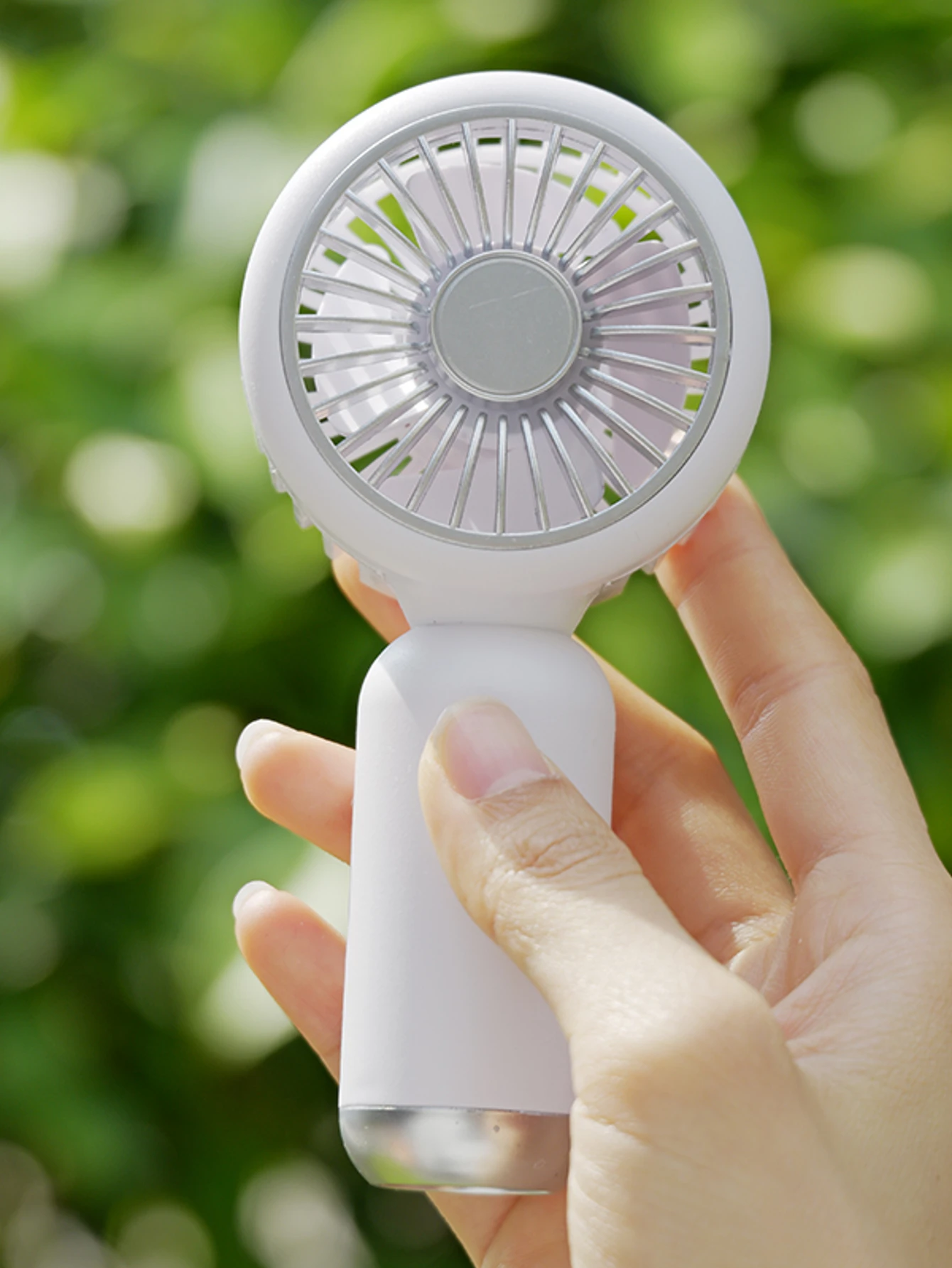 YM88206-مروحة كهربائية محمولة باليد ذات سرعة واحدة مع قاعدة قابلة للفصل، يمكن حملها وقفها ومحمولة عند السفر