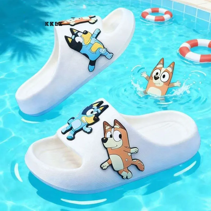 Nuevas Pantuflas de Dibujos Animados Bluey, Lindas Pantuflas de Anime Antideslizantes e Impermeables para el Hogar, la Piscina y la Playa, Ligeras, con Suela Suave, Regalo, Juguete