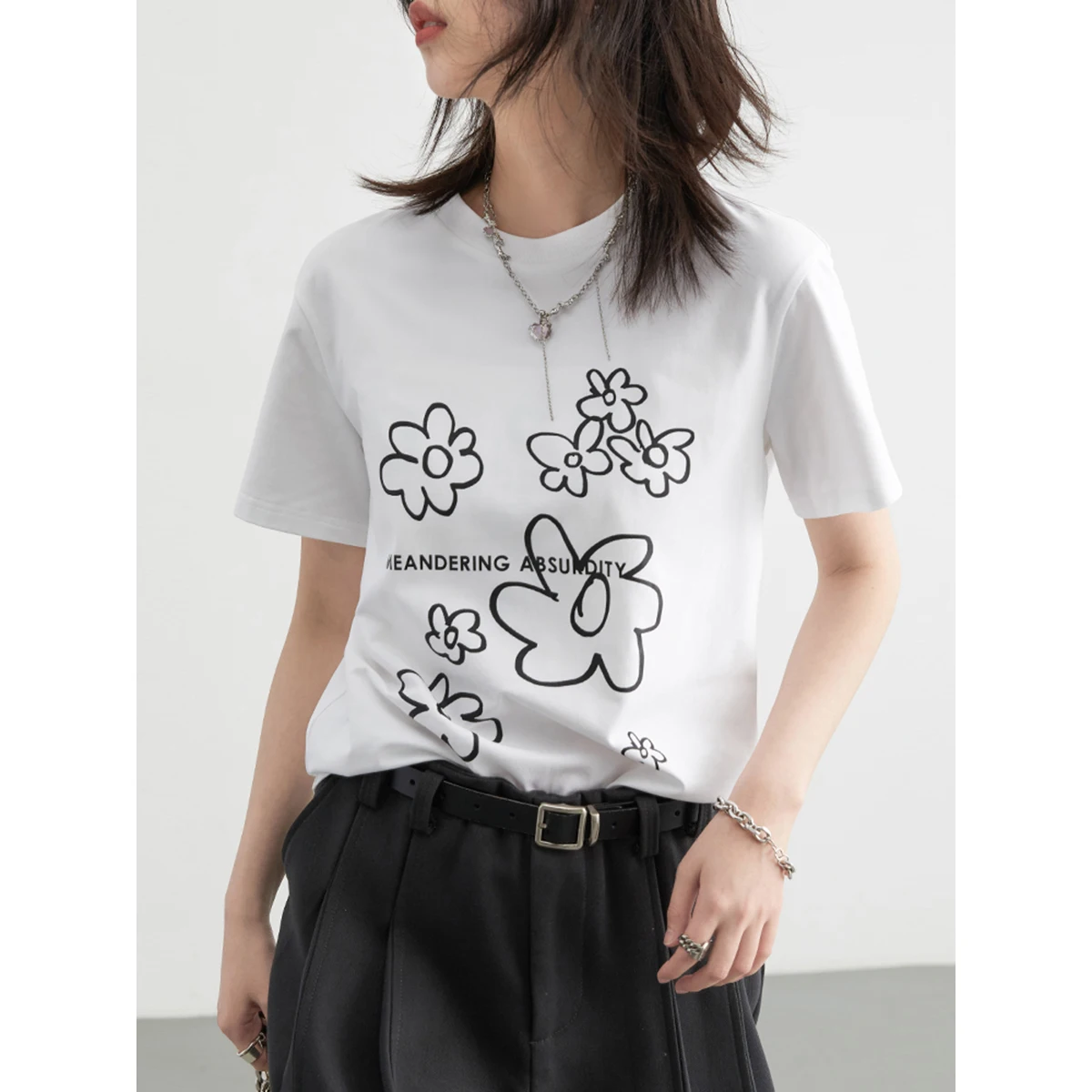 

CHIC VEN Women T-shirts Casual Loose Contrast Flower Print O-Neck Tees Fashion Short Sleeve Ladies Tops Summer New 2024