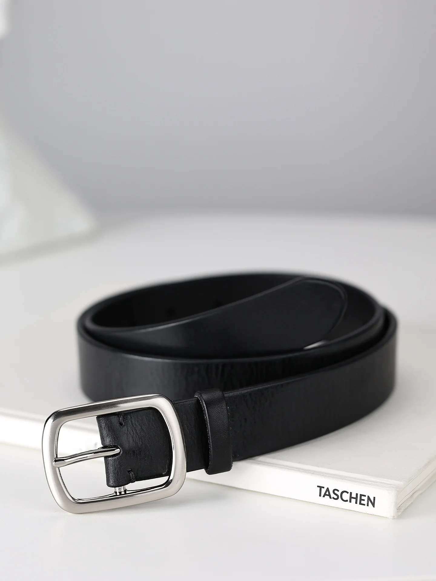 2026-new-men's-belt-genuine-top-layer-cowhide-fashionable-casual-youth-waist-belt-alloy-buckle-round-buckle-leather-belt