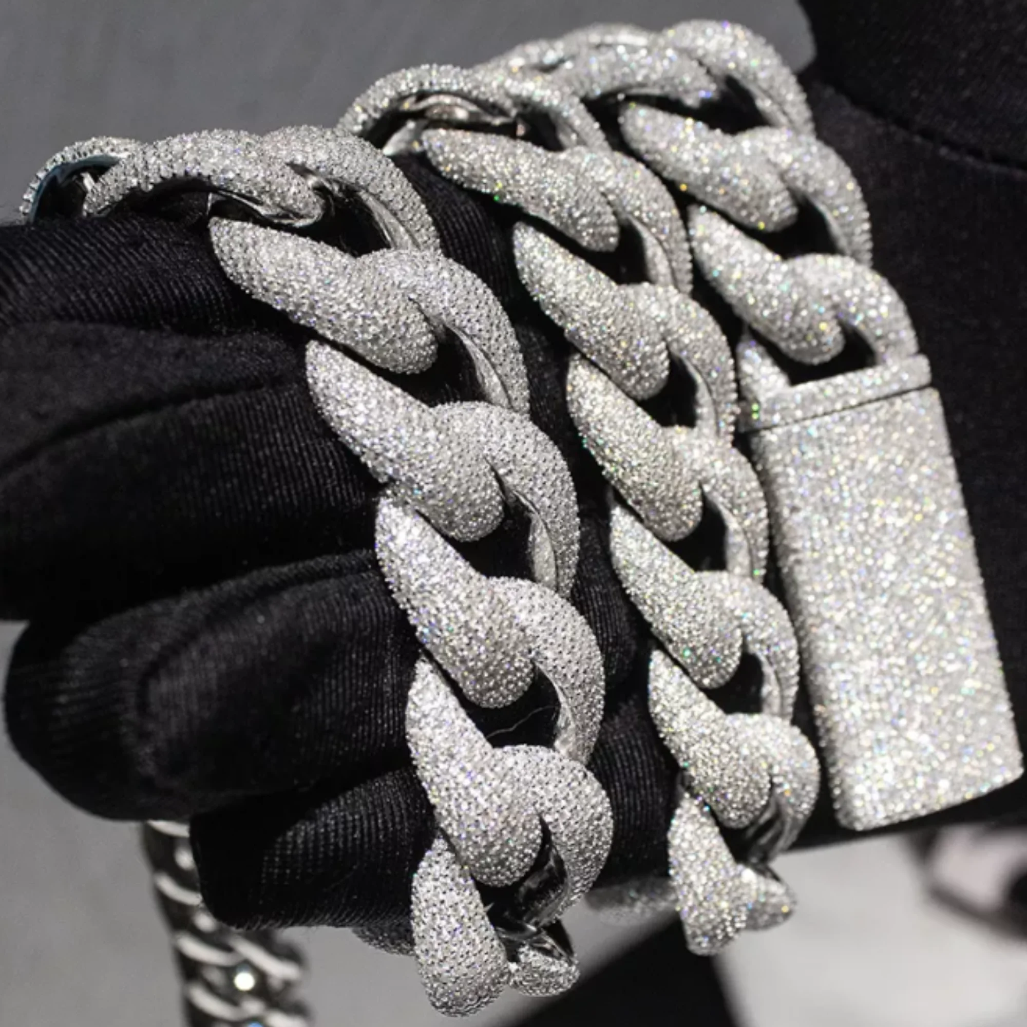 Top Quality 925 Sterling Silver Customized Iced out Diamond New Fashion Chain with White Diamonds Unisex Hip Hop Style Chain