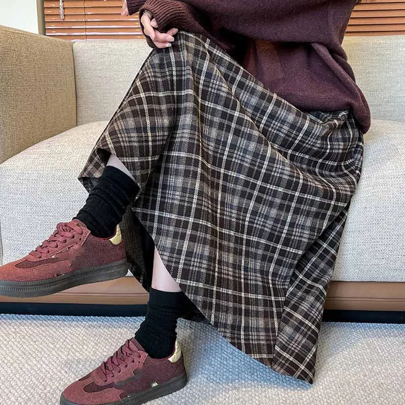 Fall Winter Vintage Checked A-Line Skirts Female Woolen Thick High Waist Long Skirt for Woman Korean Street Pleated Plaid Skirts