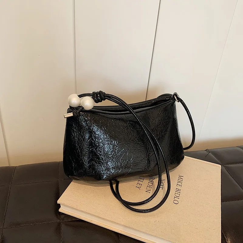 

Design sense pleated silver underarm bag 2025 summer new fashionable shoulder bag Korean version crossbody bag