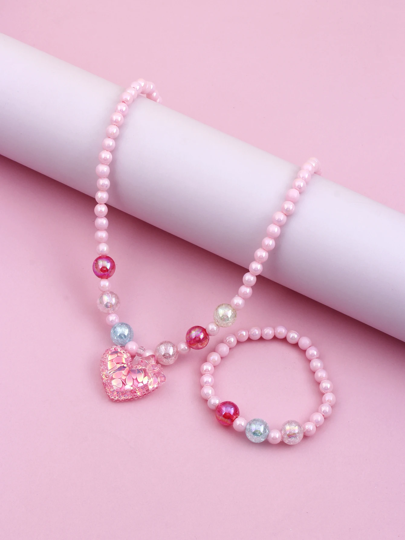 2pcs Girls heart beaded necklace and bracelet four seasons daily wear color random