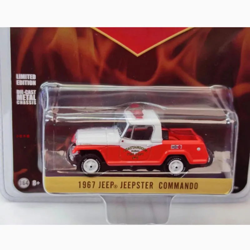 GreenLight 1:64 1967 Jeep's Jeepster Commando Fire Department Truck Alloy Car Model Classics Adult Souvenir Gift Static Display