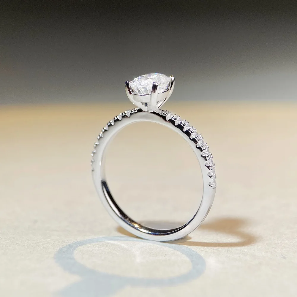 Massiver Platinring PT950 mit 1 Karat echtem, wunderschönem Moissanit-Diamanten – Verlobungs- und Ehering, Statement-Schmuck für den Jahrestag – Detail 6