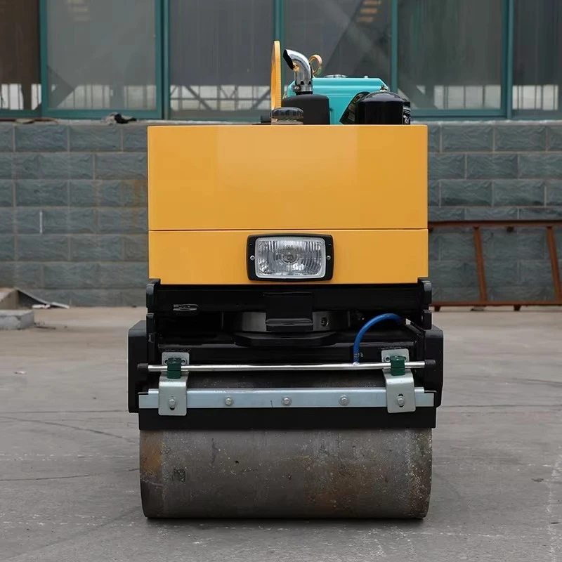 Picture 7: Double Drum Vibratory Road Roller Compactor Full Hydraulic Mini Walk-Behind with Famous Brand Engine