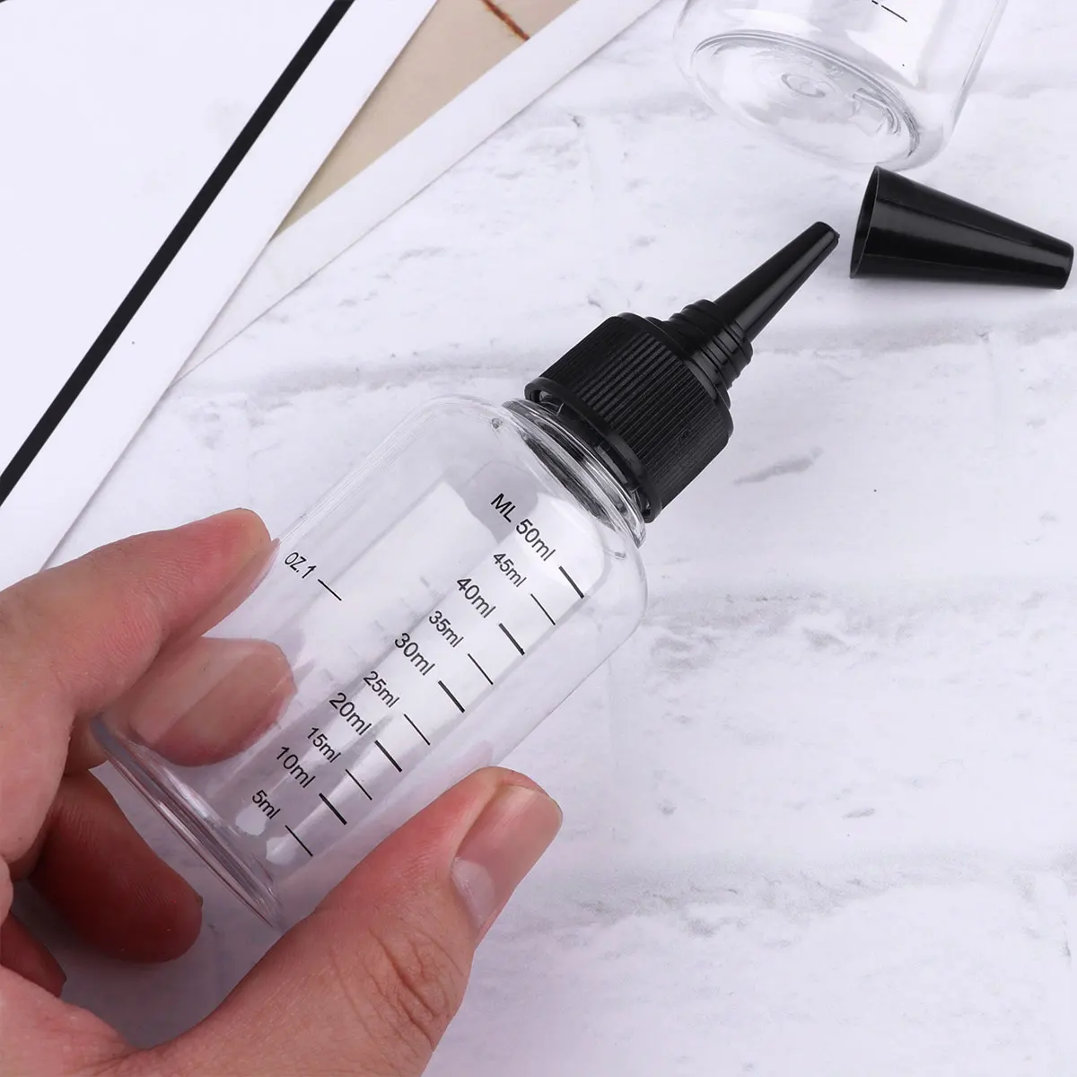 

Translucent Extruded Transparent Bottle Squeeze Dropper Fragrance Squeezable Travel Size