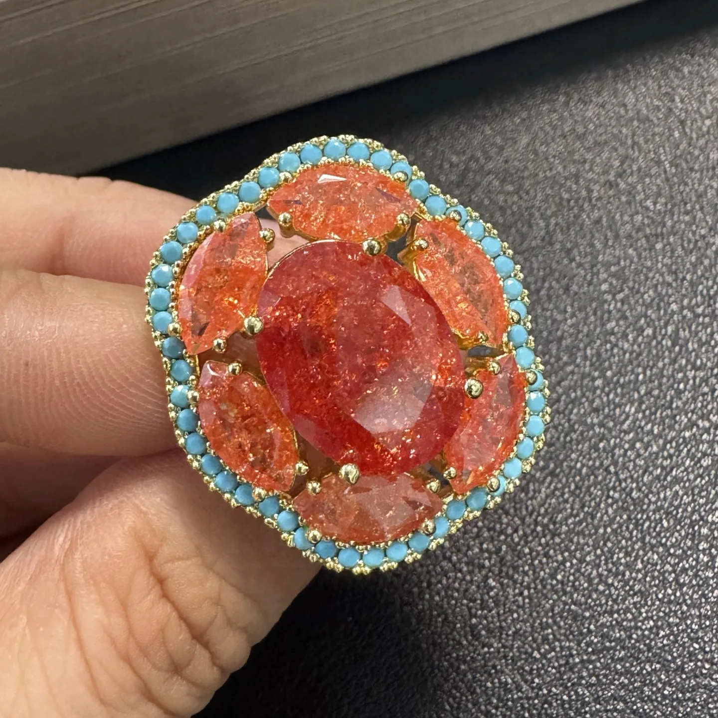 Luxury Ornate Multi‑Gem Cluster Ring Large Oval Colored Crystal Rhinestone Pave Cocktail Statement Ring Women Party Accessories