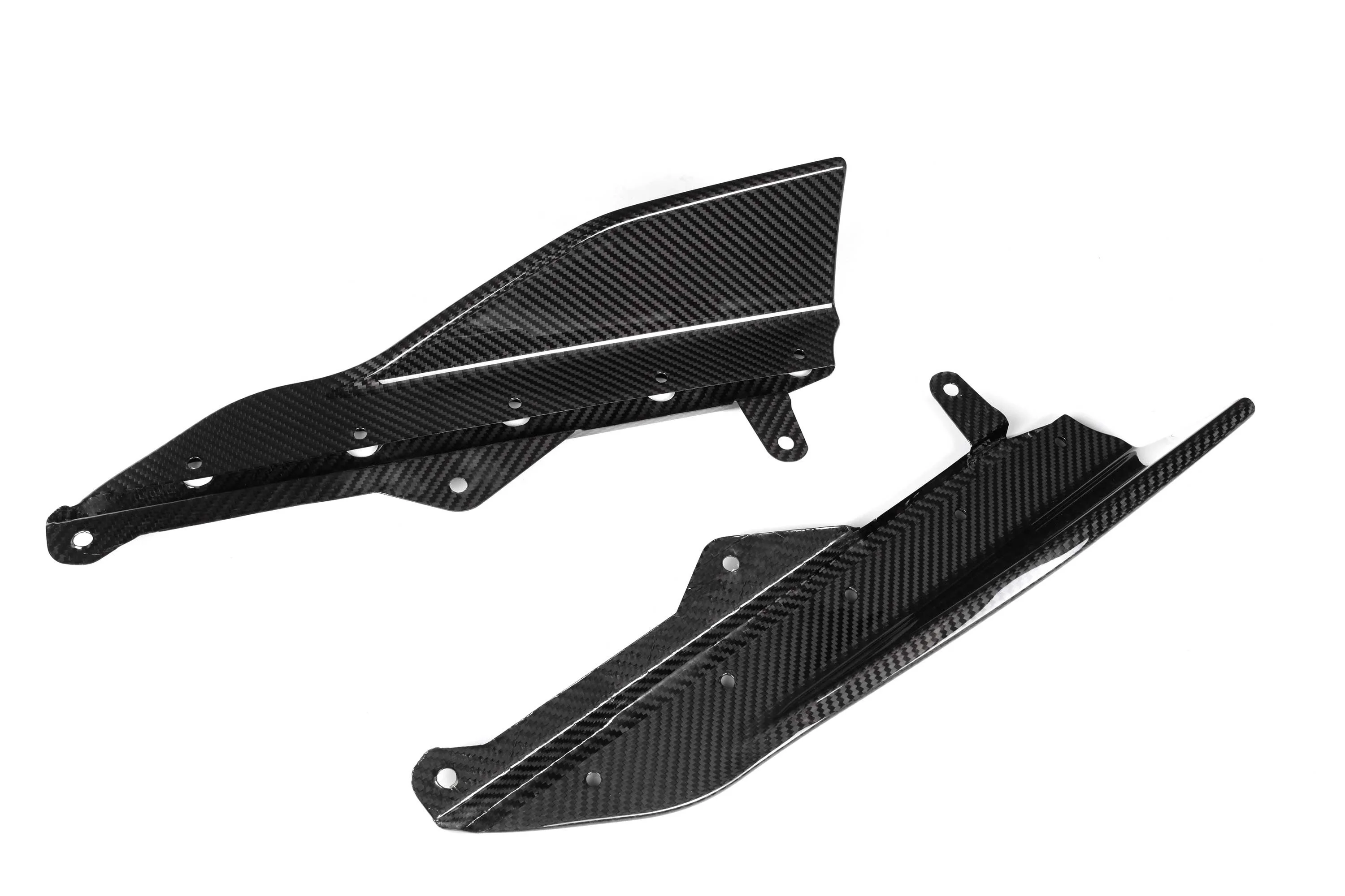 Real Dry Carbon Fiber Side Skirts Winglet Side Door Lips Replacement For BMW 2 Series G42 220d 220i 230i Coupe M-sport 2022-IN 3