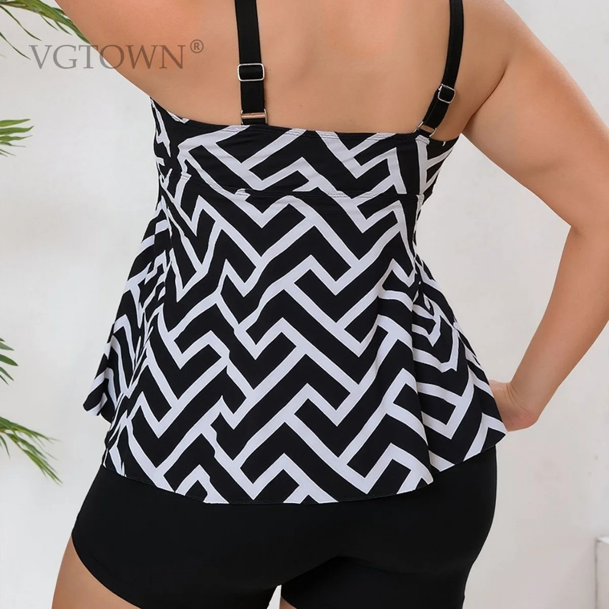 2026 New plus Size Women's Sportswear Swimming Suit Conservative Belly Covering Slimming Large Size Bikini for Swimming