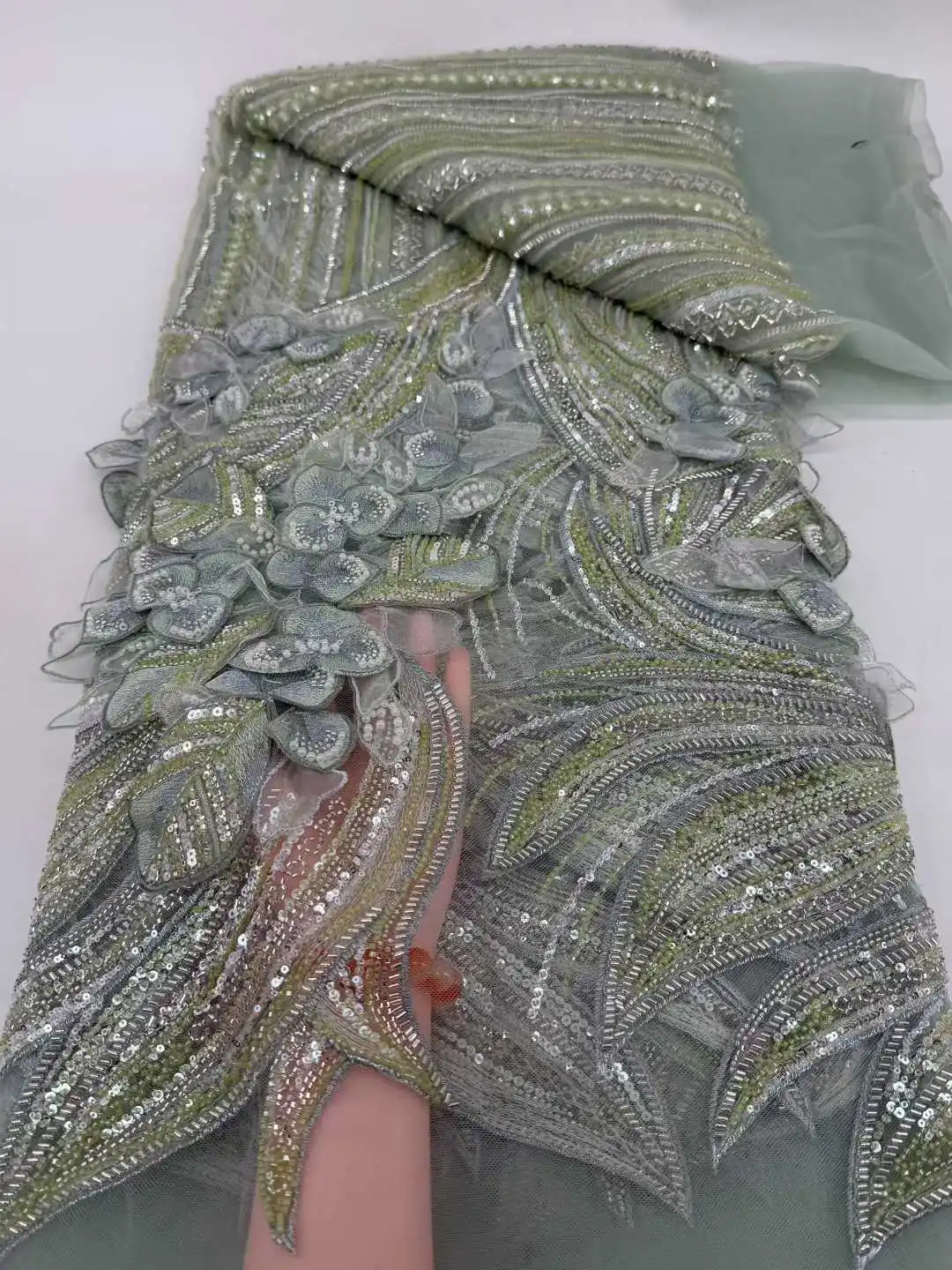 3D Flower Luxury Super Heavy French Wedding Dress Lace Fabric 2026 African Handmade Beaded Sequins Fabric Nigerian Evening Dress