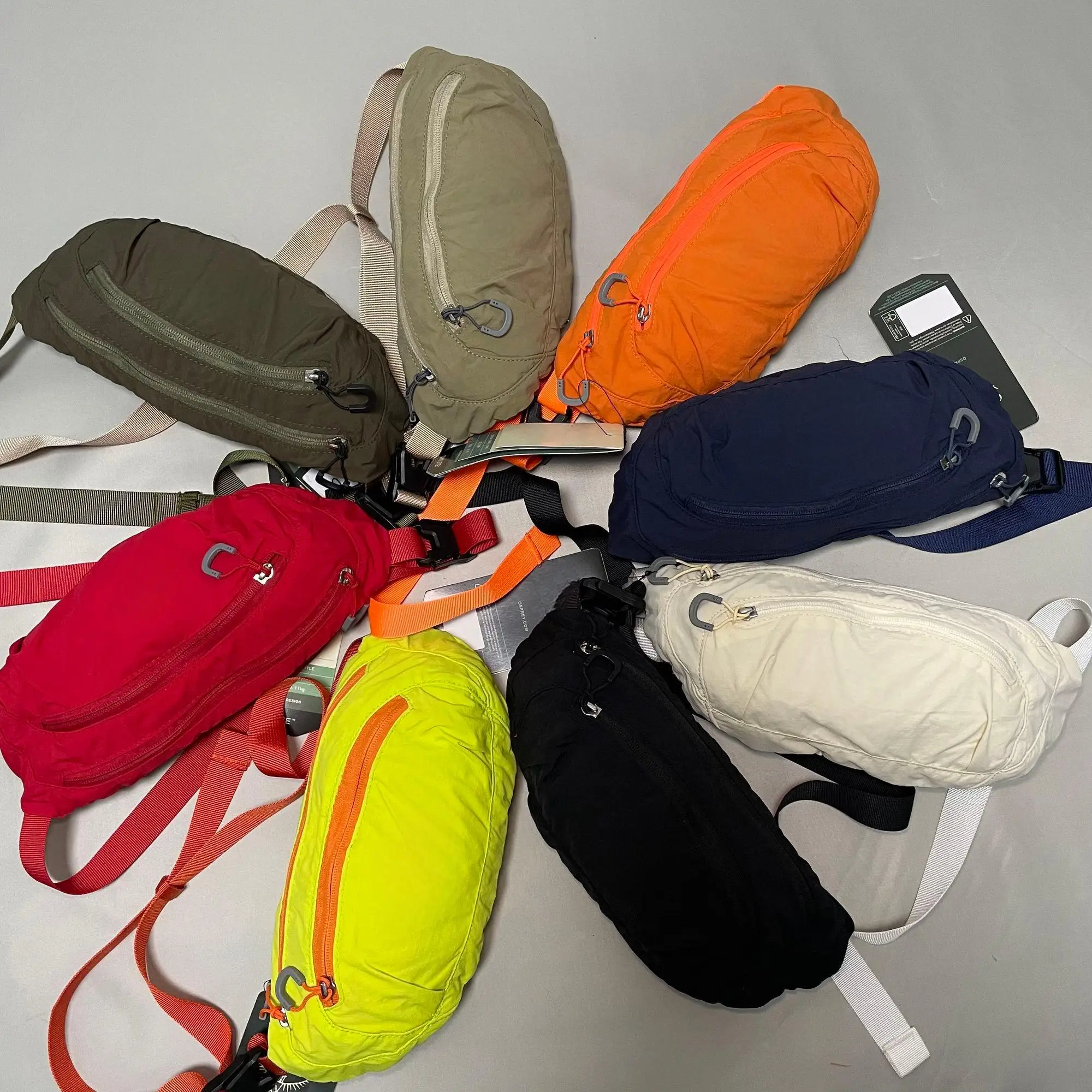 

Ultra-Light Outdoor Waterproof Chest Pack – Breathable Hiking Waist Bag, Portable Crossbody Sling for Travel