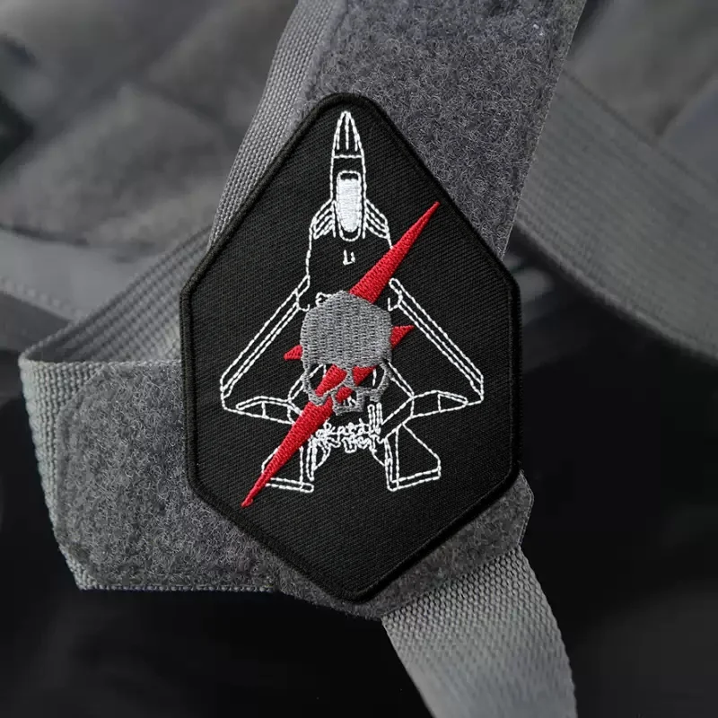 Crânio remendo bordado em roupas aeronaves táticas moral crachá gancho loop remendos militares mochila adesivos braçadeira