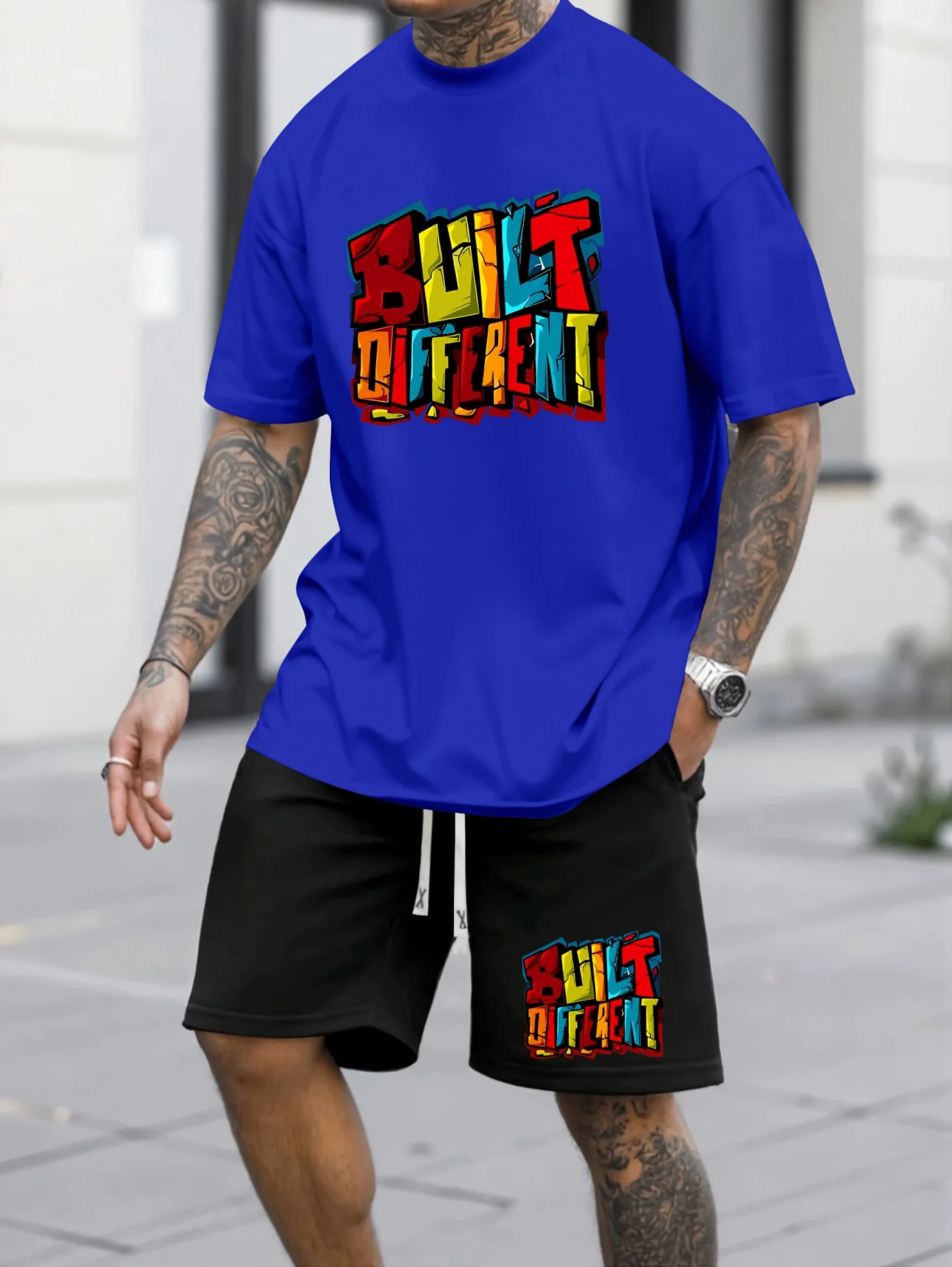 

Новый летний бестселлер, мужская футболка с буквенным принтом и шорты, дышащий, удобный, быстросохнущий, спортивный повседневный мужской комплект