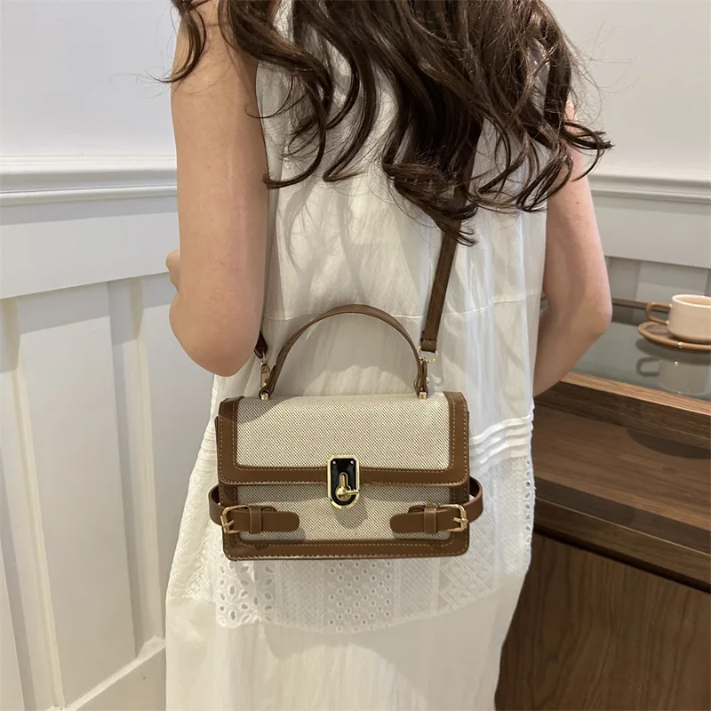 

NEW Luxury Designer Lock Straw and PU Leather Patchwork Women's Handbag Retro Crossbody Bag Flap Tote