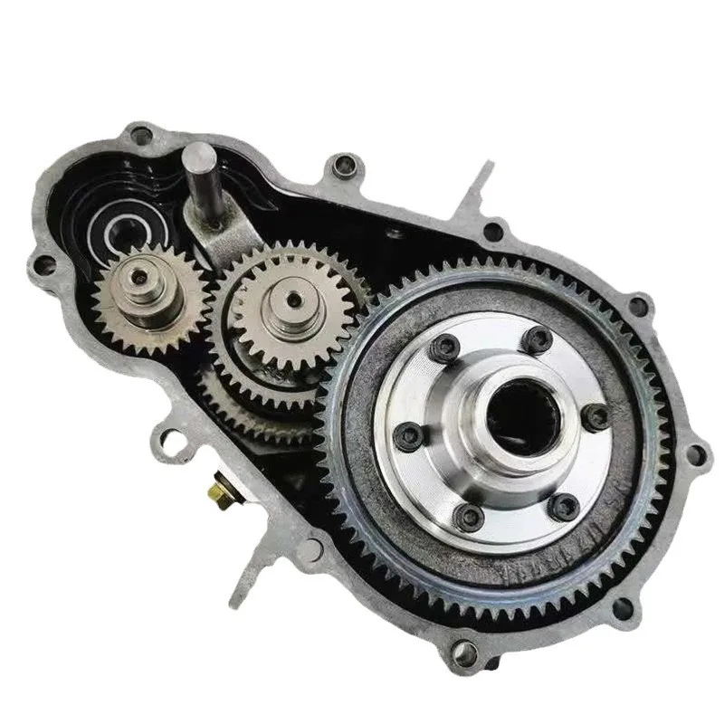The differential pressure box is 18 teeth, integrally thickened with a right-hand gear shifter