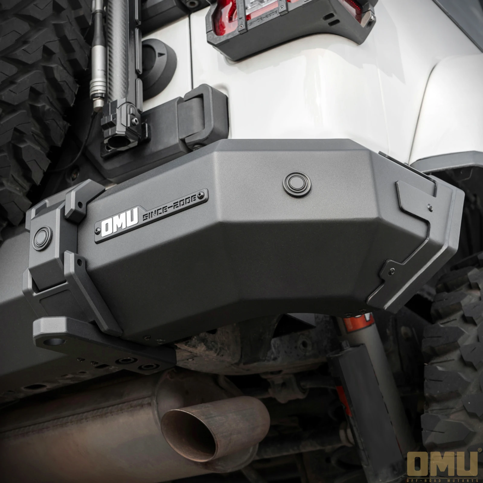 OMU Genesis Series Rear Bumper With Sensor Holes For Jeep Wrangler JL Bumper Accessories