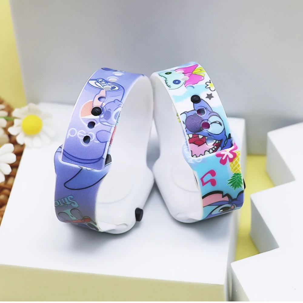 새로운 디즈니 스티치 어린이 시계 소년과 소녀 어린이 전자 시계 패션 디지털 시계 여성 Relógio Infantil