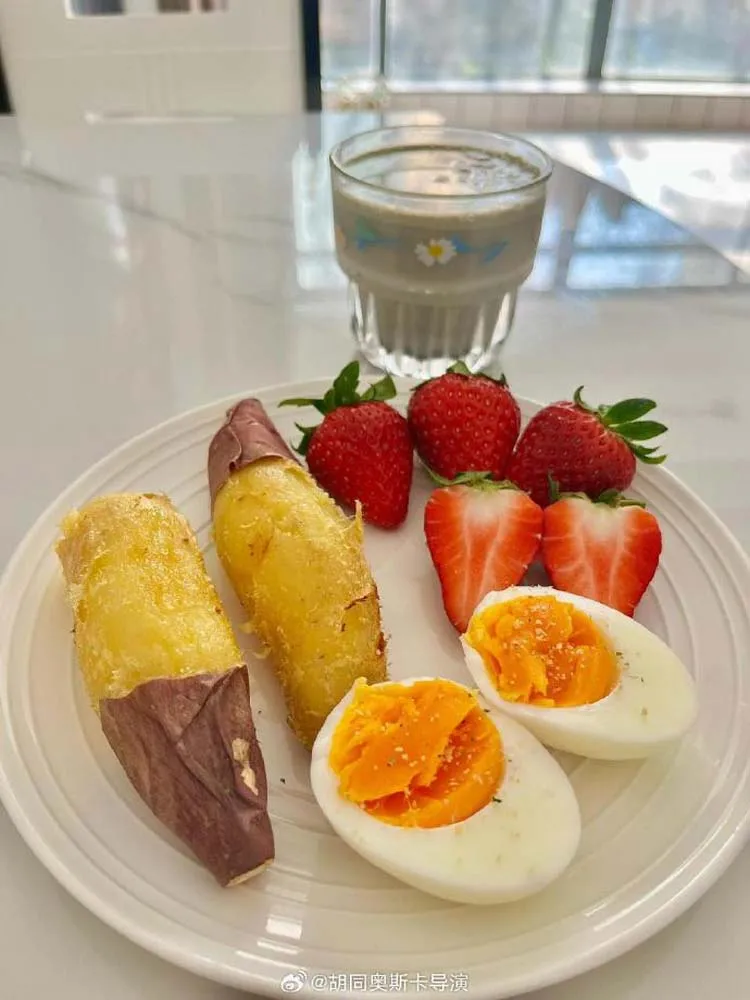 

Машина для нарезки свежего мяса кубиками и полосками, измельчитель мяса