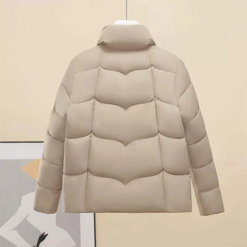เสื้อแจ็คเก็ตฤดูหนาวปี 2026 เสื้อผ้าผู้หญิง แจ็คเก็ตพาร์กาสั้น อุ่น แขนยาว ซิป สตรีทแวร์ แจ็คเก็ตพัฟเฟอร์ เสื้อโค้ทผ้าฝ้าย ดีไซน์เก๋ สีดำ