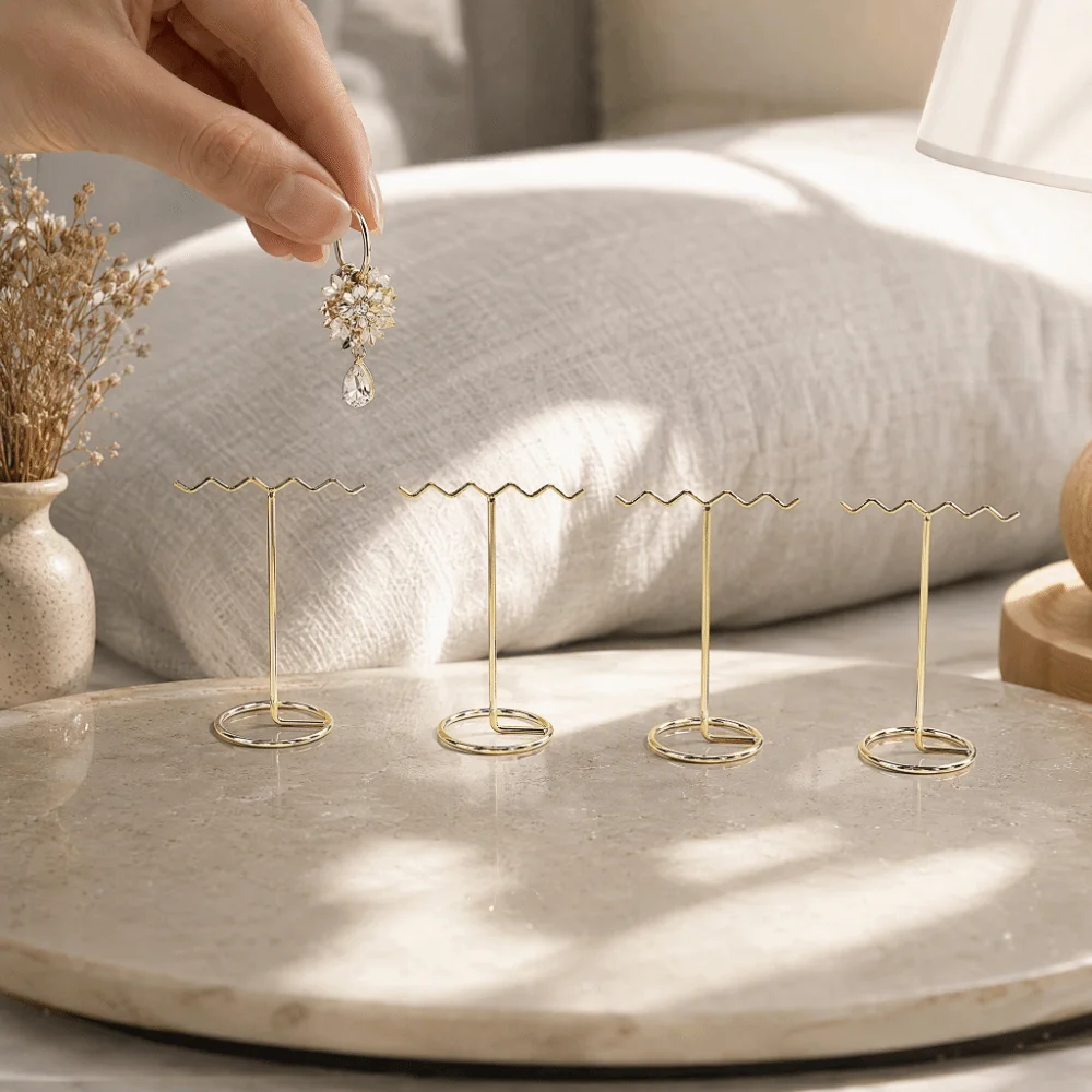 4pcs Electroplate Iron Earring Display Stand Light Gold T Shaped Jewelry Display Rack Waving Stable Decorative