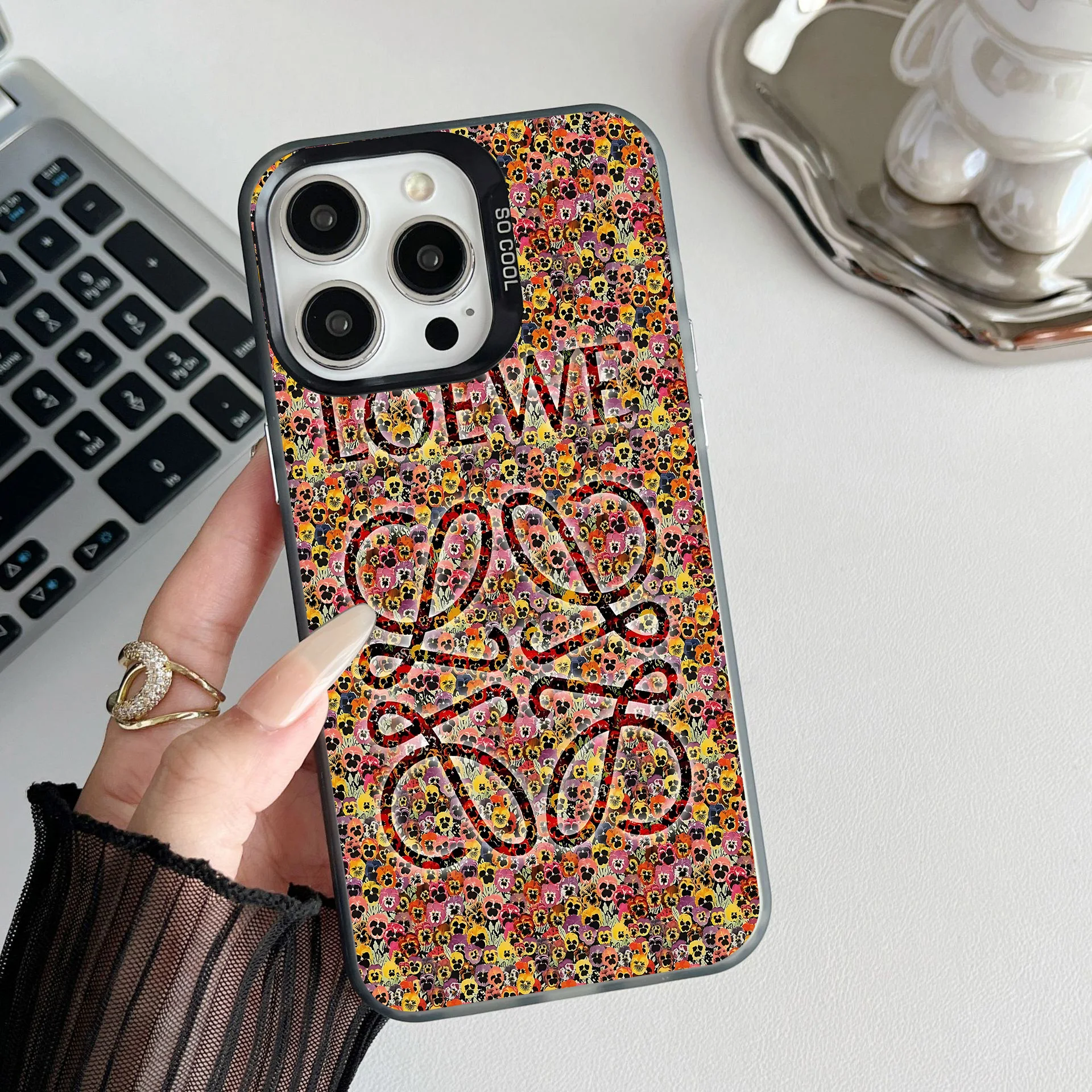 Luxury Phone Case For iPhone 16 15 14 13 12 11 mini Pro Max X XR XS MAX 8 7 Plus Anti Fall Matte Back Cover L-LoeWe-S Shell