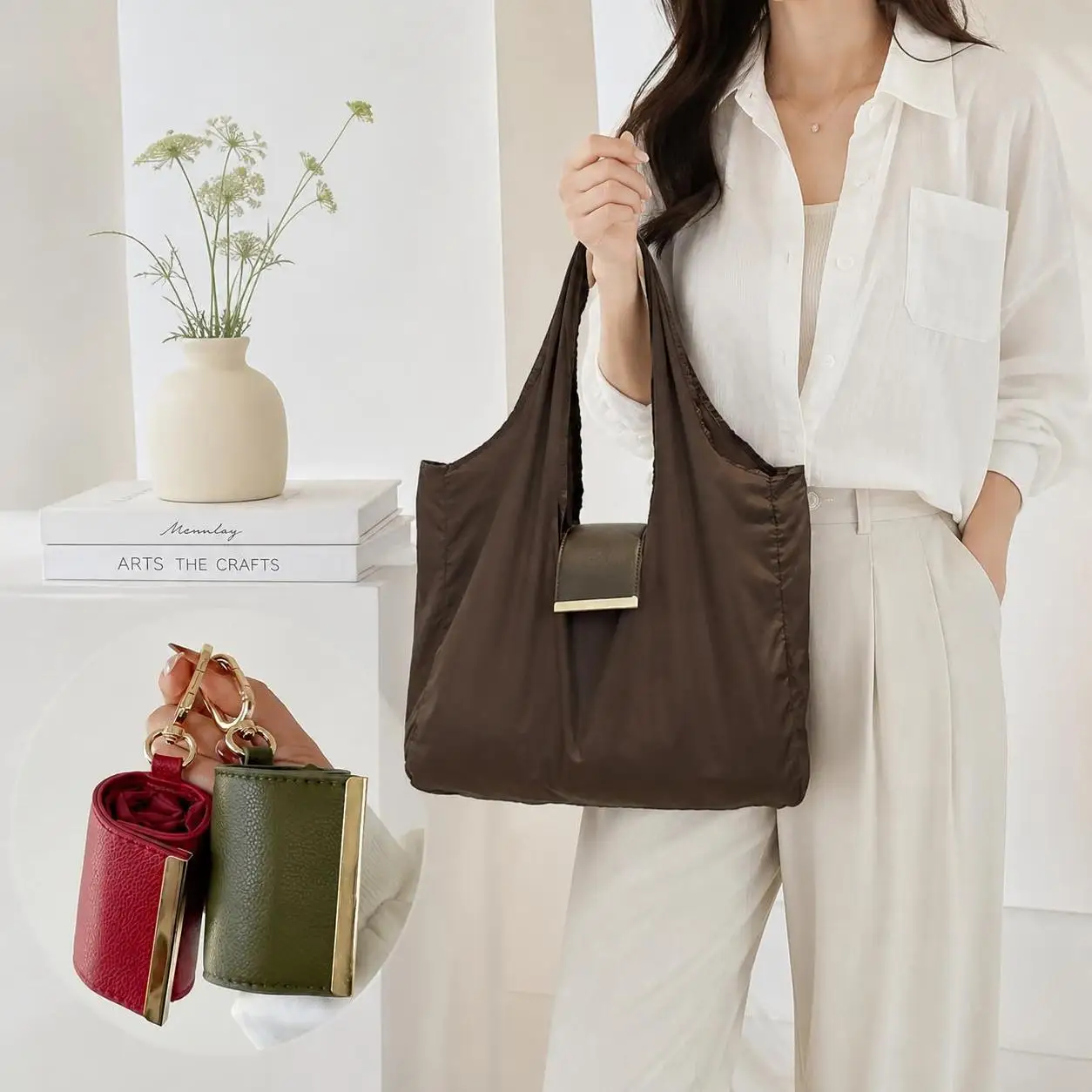 Mini Tote Bag Keychain Reusable Foldable Lightweight Large Capacity Shopping Eco-Friendly Expandable Key Ring for Women Daily