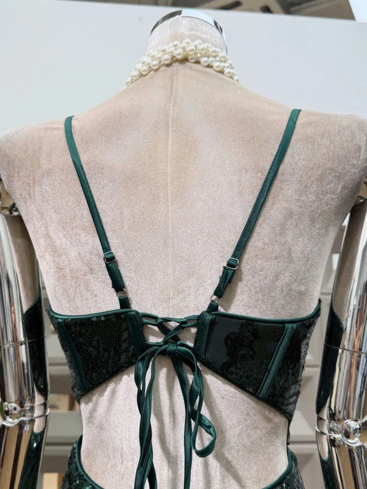 DFDG Damen 2025, Frühling und Sommer, sexy V-Ausschnitt, Pailletten-Cami-Kleid, schmale Passform, figurbetont, Wickel-Taille, Abendparty, Minikleid