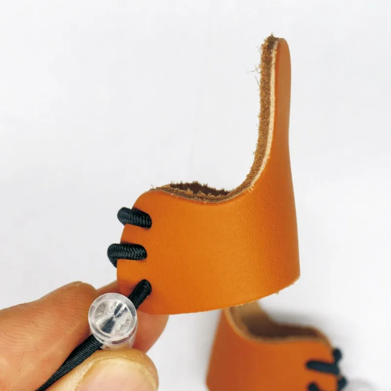 Bow and Arrow Leather Pulling Finger Archery Reverse Bow Hand Guard Cow Leather Slope Point Guard Finger Cover