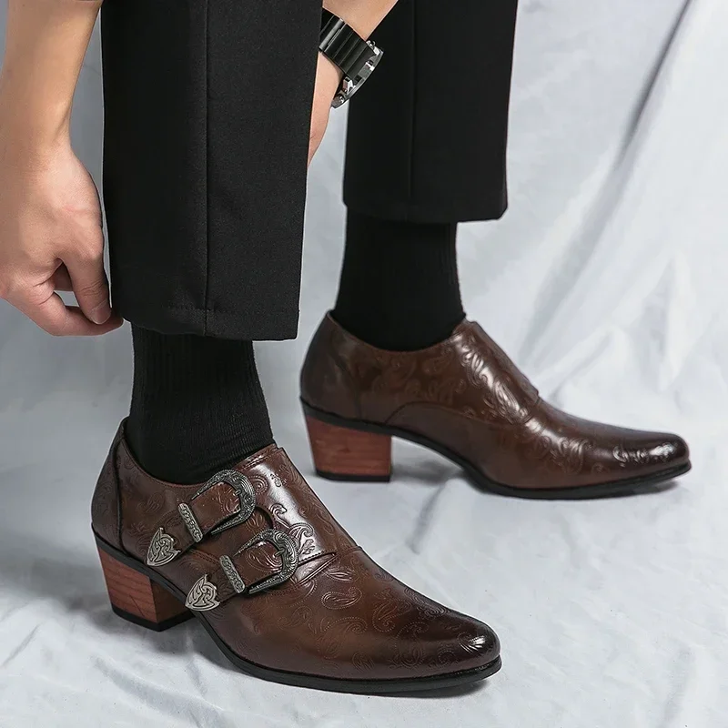 Nieuwe Hoge Hakken Herenschoenen Casual Lederen Monniksbandschoenen Voor Heren All-Match Heren Coiffeur Heren Slip-On Schoenen Heren Loafers