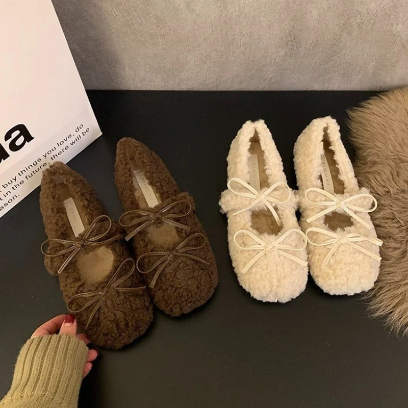 Women Lambswool Slippers Winter Sheep Fur Shoes Ladies Flat Cotton Slides Home Pantuflas Daily Slip on Furry Mules