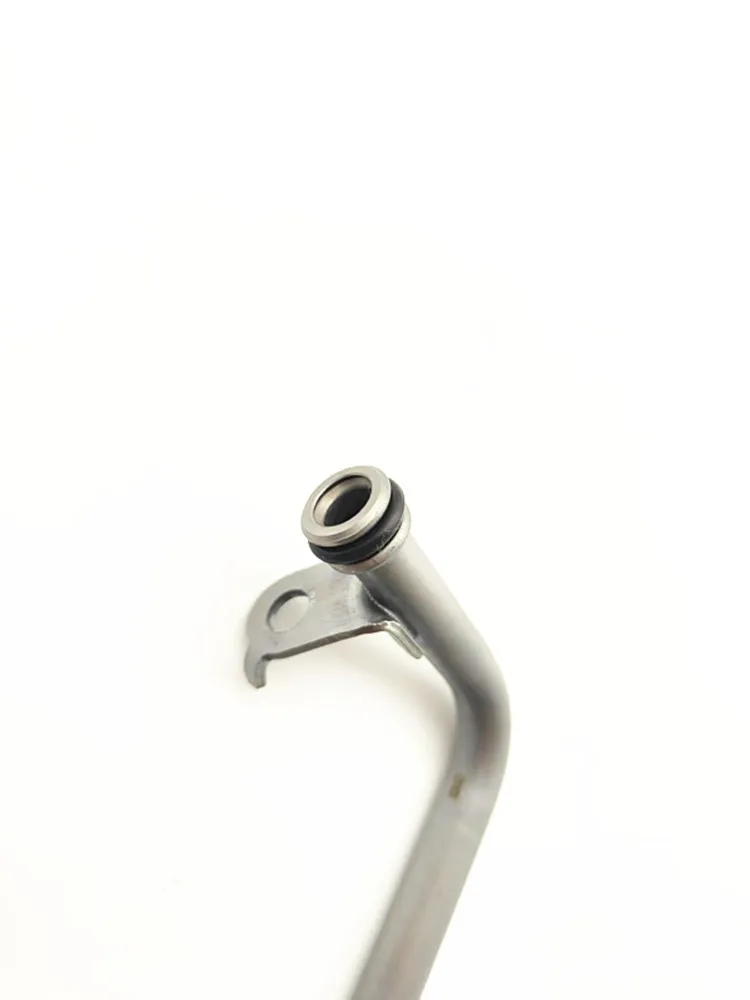 OEM: A2702030900 ターボチャージャー冷却水パイプ メルセデスベンツ M270 エンジン W176 A180 A200 W246 B180 B200 W156 GLA220 CLA200用