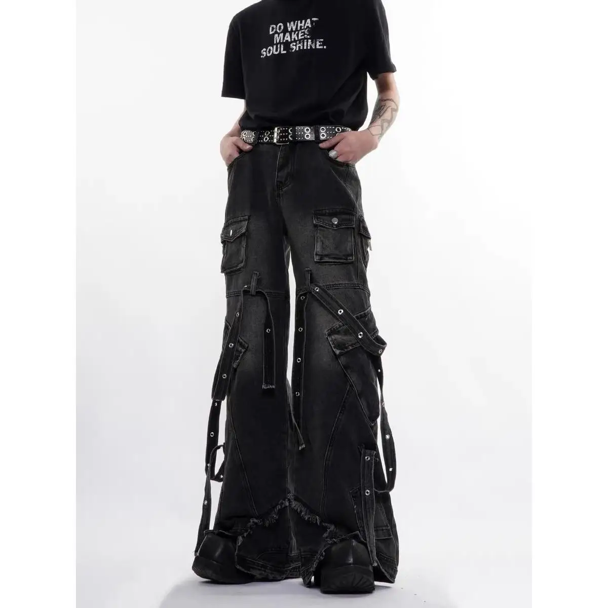 Unisex Vintage Black Washed Flare Cargo Jeans, Strap Decor Distressed Raw Hem Y2K Streetwear Wide Leg Denim Pants