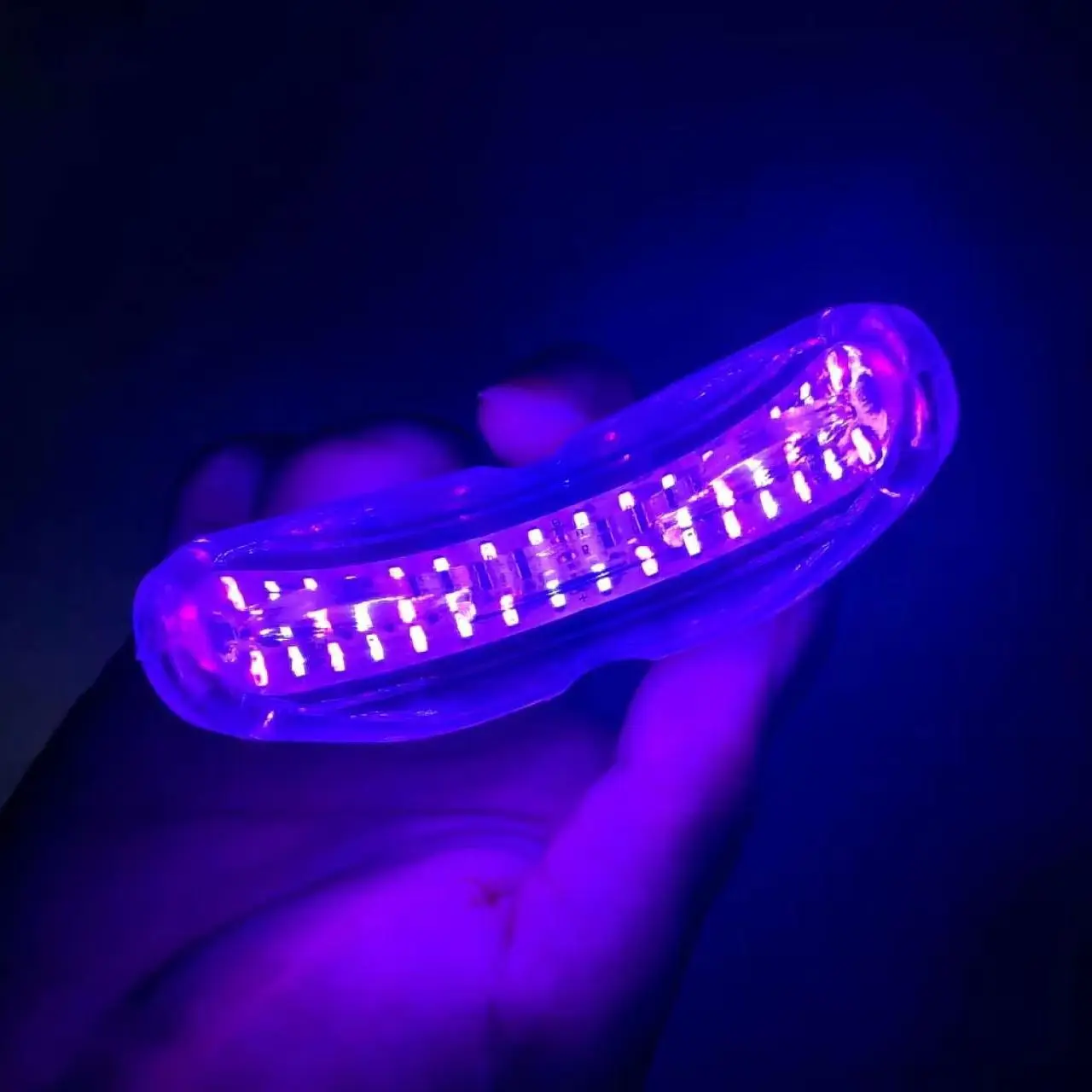 Oral Care Red Blue Light Therapy Device, for Immediate Tooth Pain Relief and Gum Sensitivity Treatment