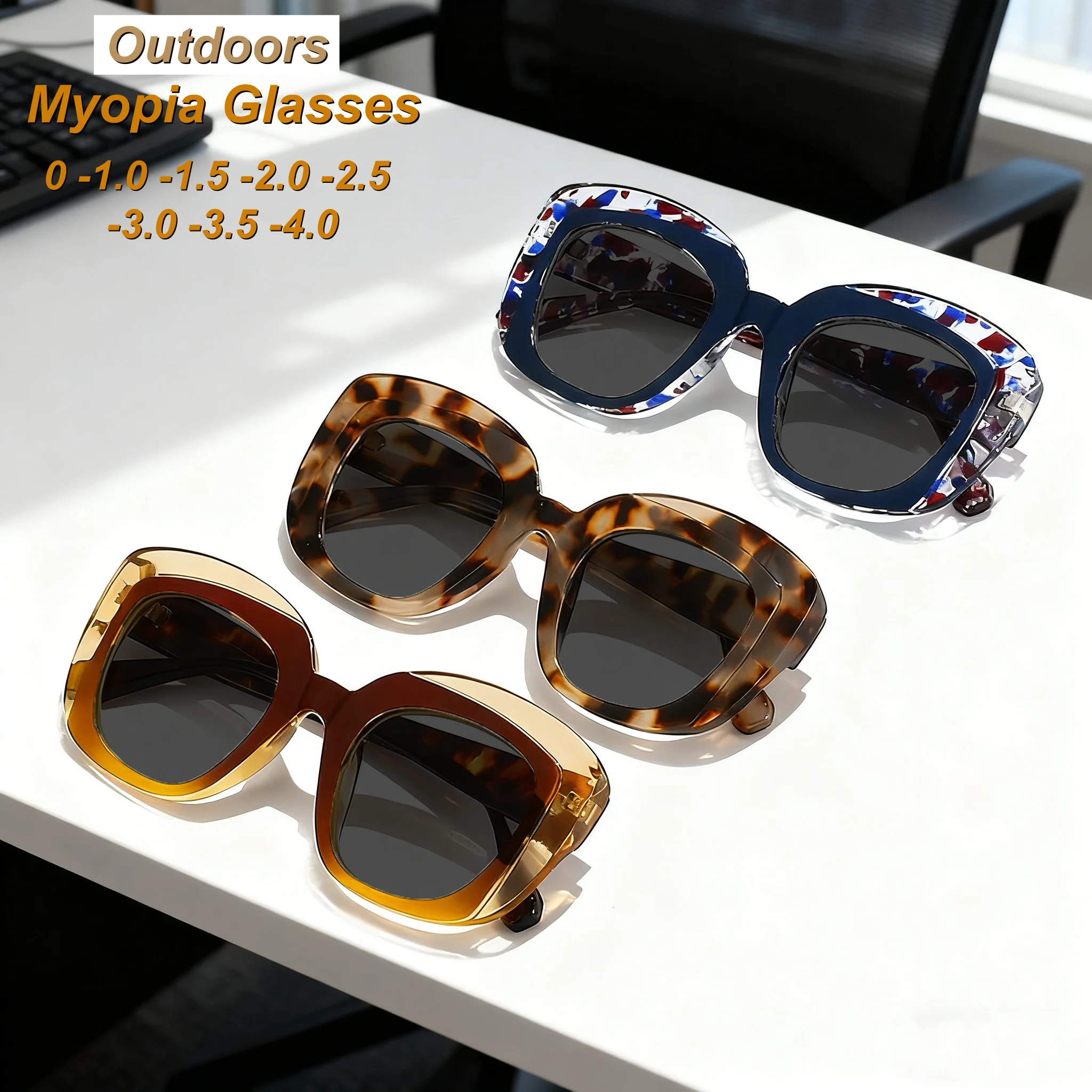 

2025 New Fashionable Personalized Thick Frame Women's Myopia Glasses Outdoor Neutral High Quality Anti Blue Light Glasses