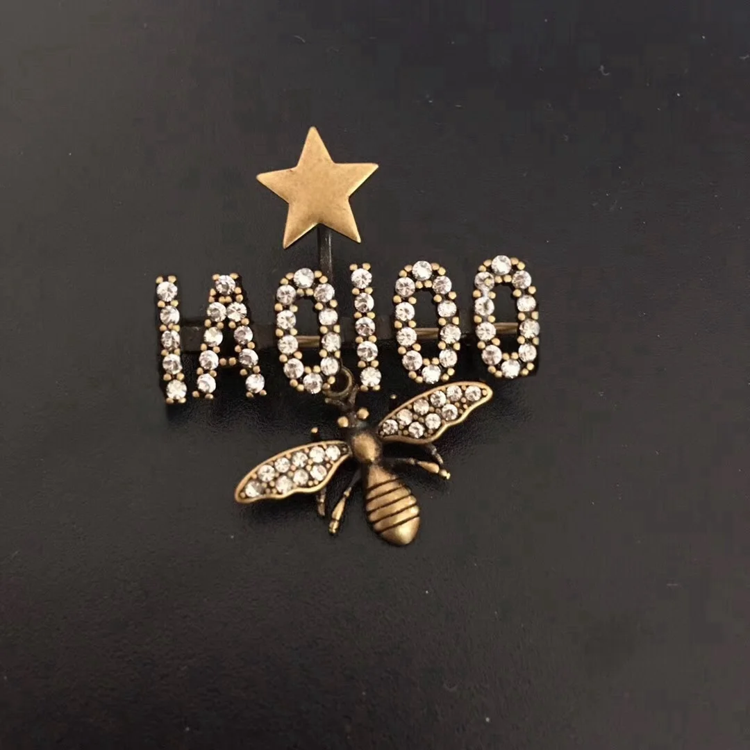 

European and American fashion vintage star alphabet Bee brooch