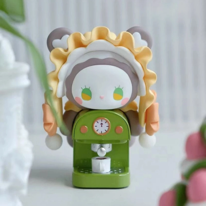 بقعة حقيقية إيما سيكريت فورست يوجيا مقهى حول باريستا الحلويات كيلي كعكة السكر مكعب الشكل الديكور تأكيد