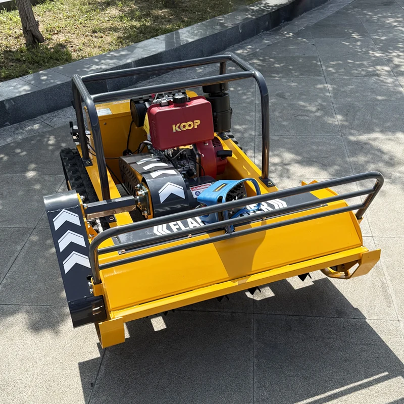 Customized CE Certified Flail Lawn Mower - Easy Start 800-1200mm Cutting Width Hydraulic Lifting Brush Cutter