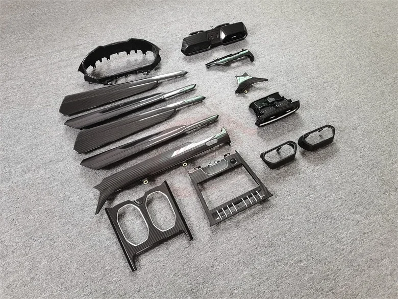 DRY Carbon Fiber Interior Kit 14 PCS Rear Position for URUS SUV 2018-2021