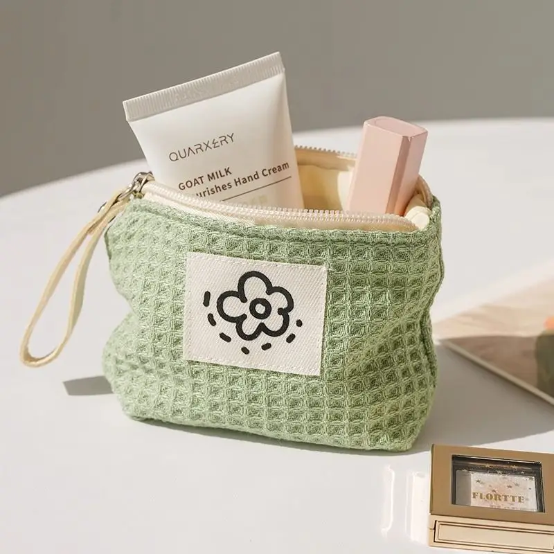 Women's Wallet Matcha Green Waffle Mini Bag Multi-function Portable Mini Makeup Lipstick Keys Coin Storage Bags with Wrist Strap