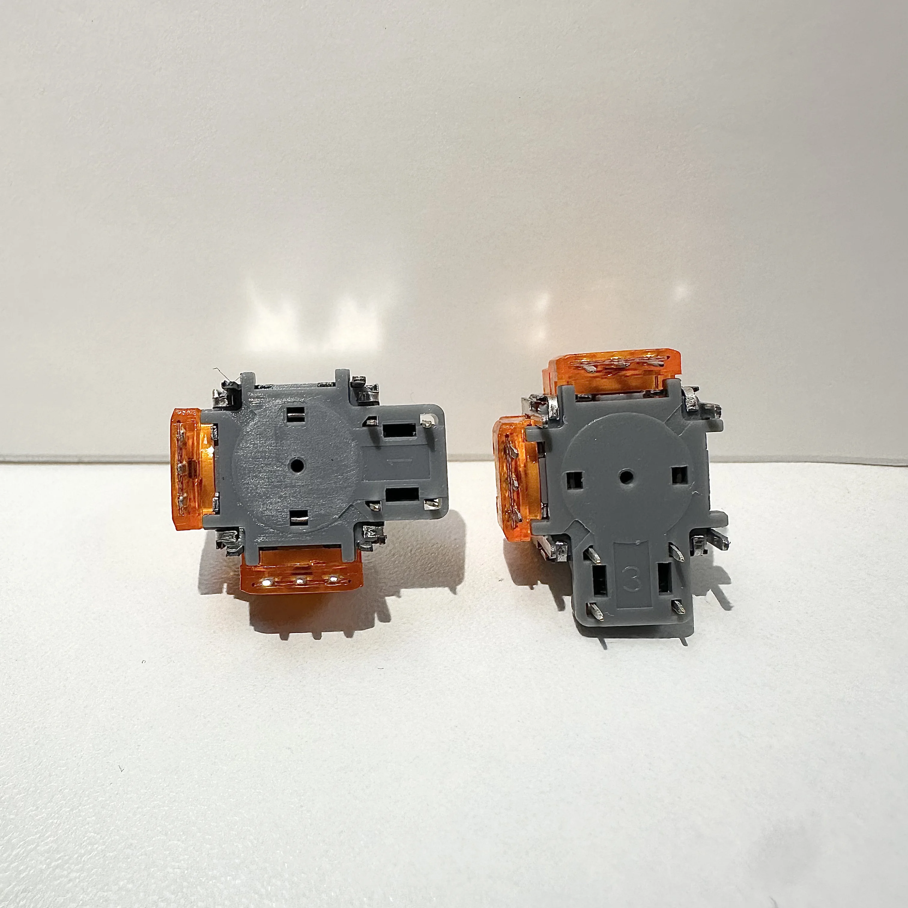 100 قطعة جديد GINFULL TMR ل PS5 DualSense عصا التحكم التناظرية الخطي الاستشعار المضادة للانجراف انخفاض استهلاك الطاقة منخفضة الضوضاء عالية الدقة #6